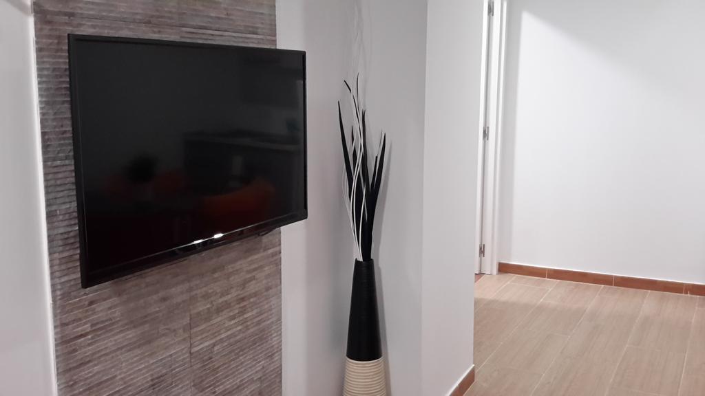 Malaga Centro Apartamentos ภายนอก รูปภาพ