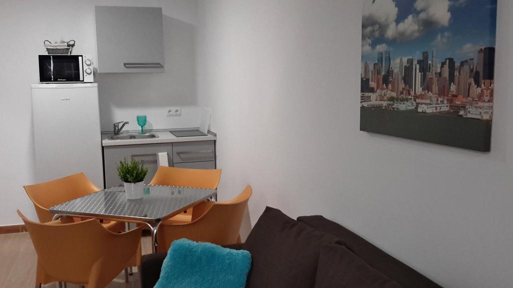 Malaga Centro Apartamentos ภายนอก รูปภาพ