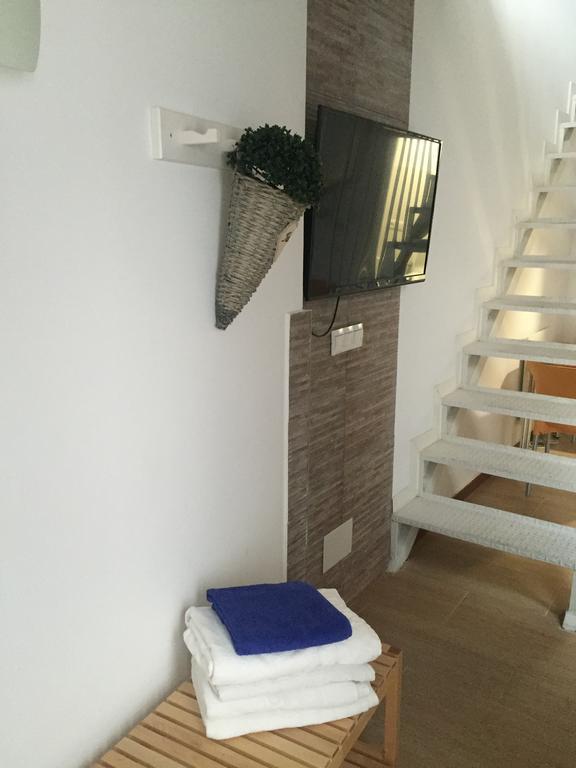 Malaga Centro Apartamentos ภายนอก รูปภาพ