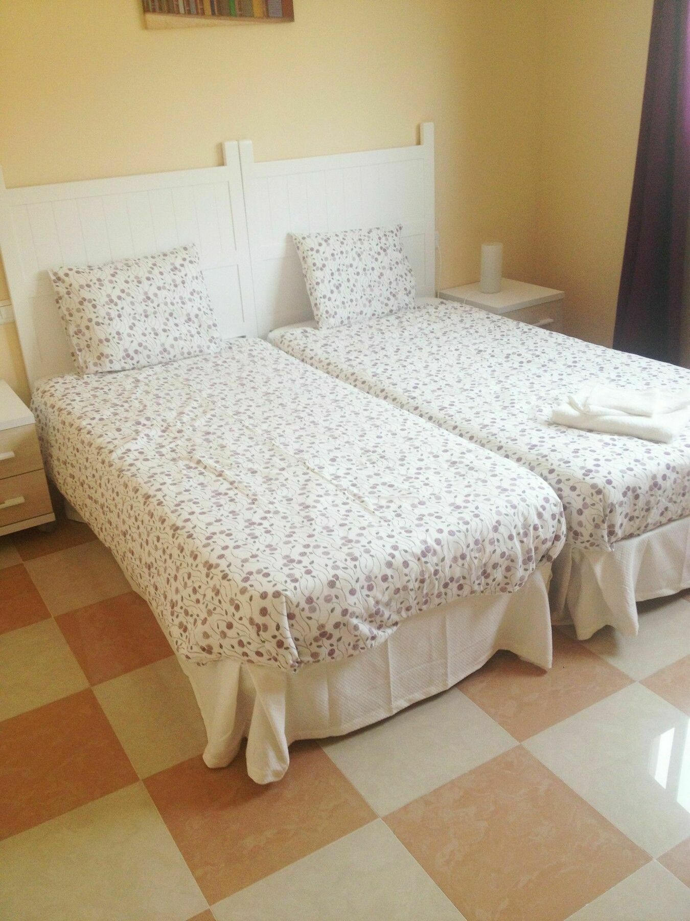Malaga Centro Apartamentos ภายนอก รูปภาพ